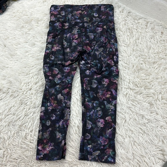 Lululemon Fast and Free Crop II 19" *Non-Reflective Activate Floral Multi - Picture 6 of 6